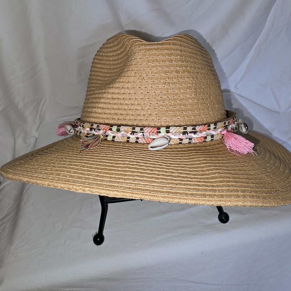 Elegant Tan Sun Hat with Pink Tassels - Picture 3 of 5